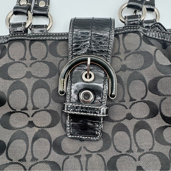 Vintage Coach Soho Black Signature Jacquard Shoulder Bag | Good Used Condition - Picture 9 of 16